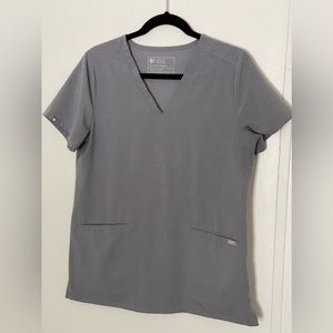 Figs Zamora Joggers M and Casma 3 pocket scrub top S